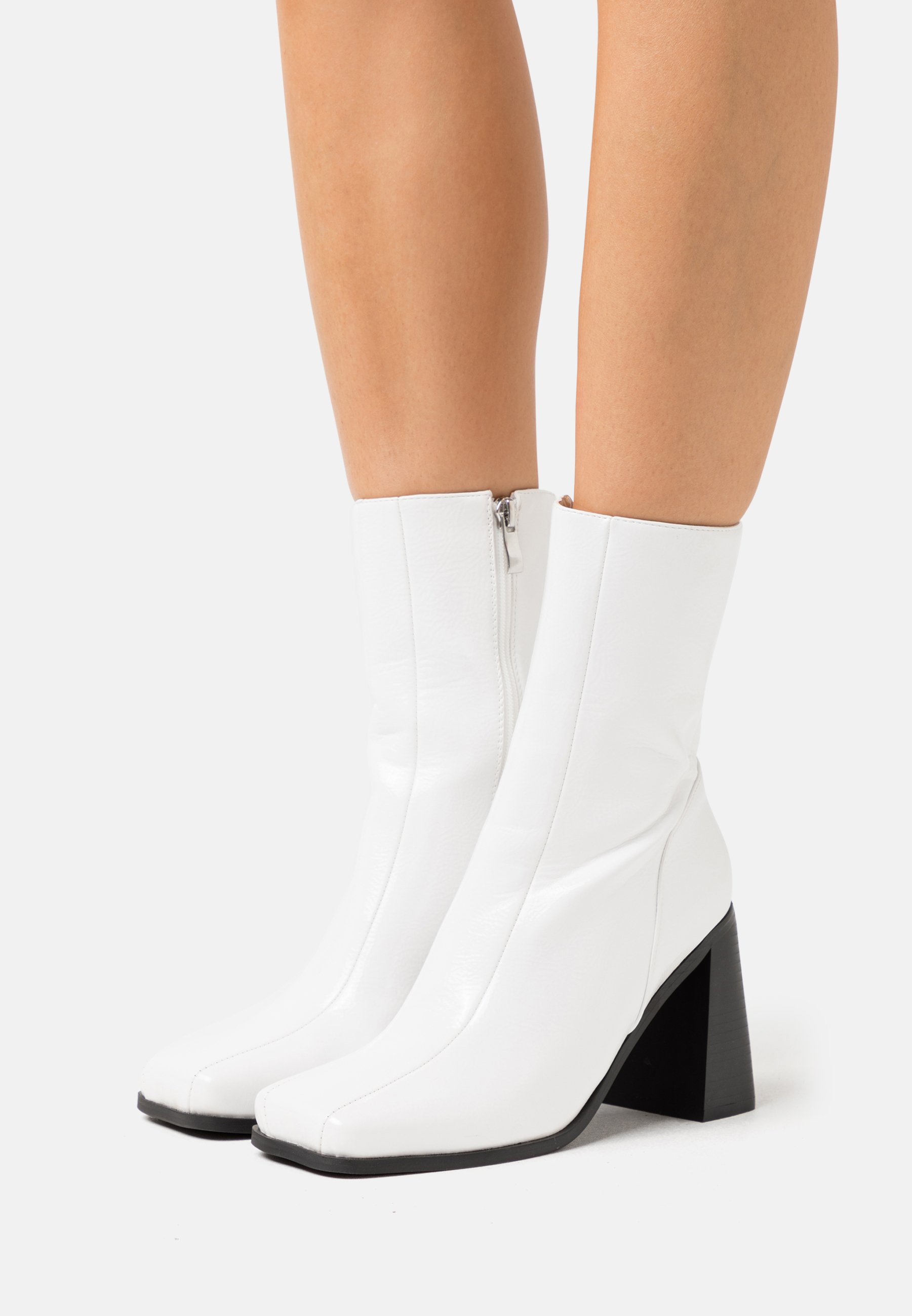 bottines vinyle blanche