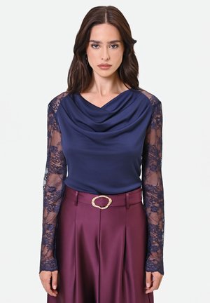 Rinascimento, BLUSA TINTA UNITA - Camicetta - blu navy