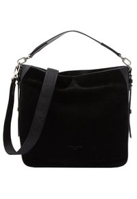 Svart mockaväsk med släta läderdetaljer, utrustad med en avtagbar rem, metalliska detaljer och dragkedjestängning.