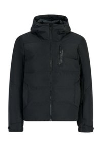 Chaqueta negra aislante con capucha, cierre frontal, bolsillos laterales y un bolsillo en el pecho. Presenta un acabado suave y un diseño estructurado.