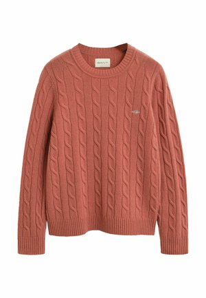 Pull en maille torsadée corail, fabriqué en tissu doux. Doté d'un col rond côtelé, de poignets et d'un ourlet côtelés. Petit logo brodé sur la poitrine.