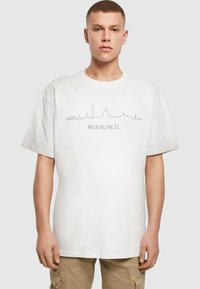 Merchcode WASHINGTON HEAVY OVERSIZE  - Camiseta estampada - white