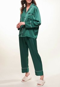 Non sélectionné, vert