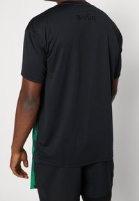 adidas Performance Camiseta deportiva - black