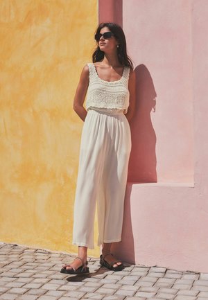 Jumpsuit - cream