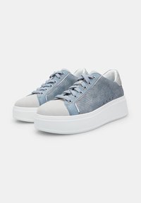 Bata Tossud - blue