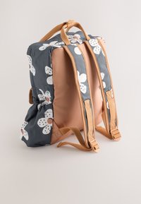 Non sélectionné, stampy flower