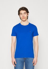 Tommy Hilfiger - STRETCH SLIM FIT TEE - Basic T-shirt - ultra blue Thumbnail Image 1