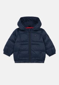 Επιλέχθηκε, dark night navy