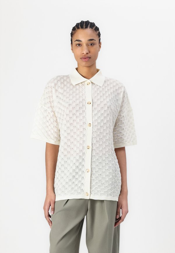 MOA SHIRT - Button-down blouse - cream
