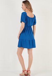 LELA REGULAR FIT - Dnevna obleka - royal blue