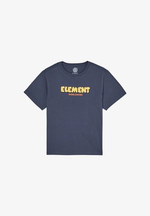 Granatowy T-shirt z krótkim rękawem i okrągłym dekoltem z żółtym tekstem "ELEMENT" nad mniejszym pomarańczowym tekstem "WORLDWIDE" na piersi.