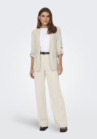 ONLY ONLARIS LIFE 3/4 LOOSE - Kratka jakna - birch