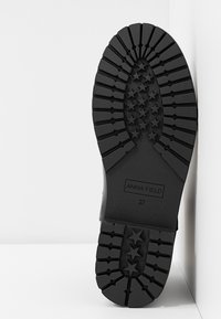 Anna Field Botines bajos - black