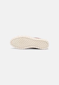 bugatti BALI - Sneaker low - red