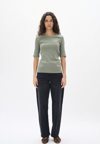 InWear Paprasti marškinėliai - agave green