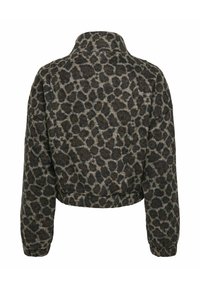 Geknipte jas in luipaardprint, met een hoge kraag, zachte textuur en lange mouwen. Kleuren zijn donkerbruin en grijs.