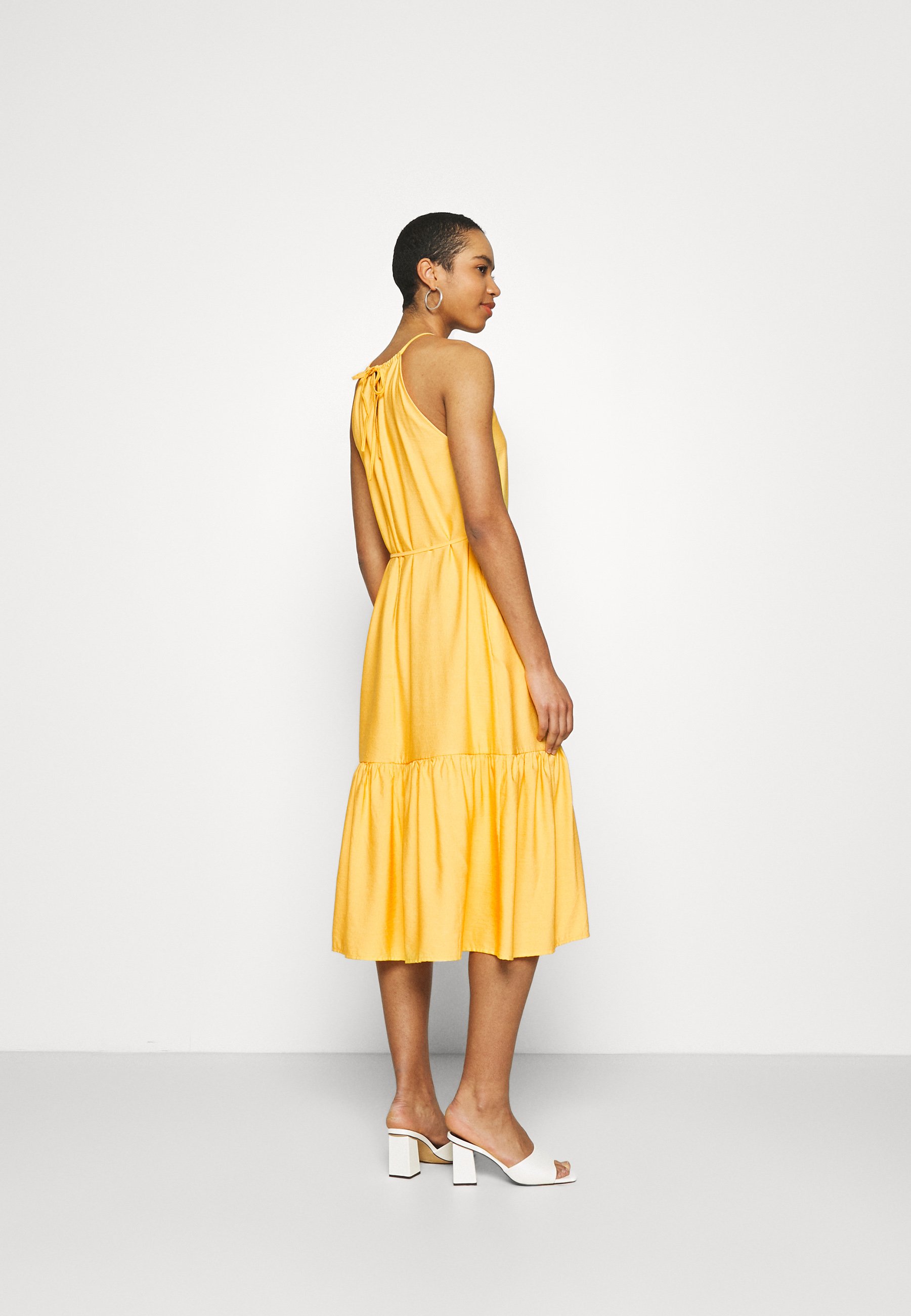 Banana Republic HALTER MIDI - Cocktail 