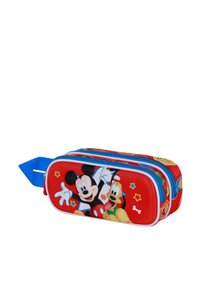 Estuche rojo con gráficos de Mickey Mouse y Pluto, cierres de cremallera y un asa azul. Tela suave con patrones y acentos coloridos.