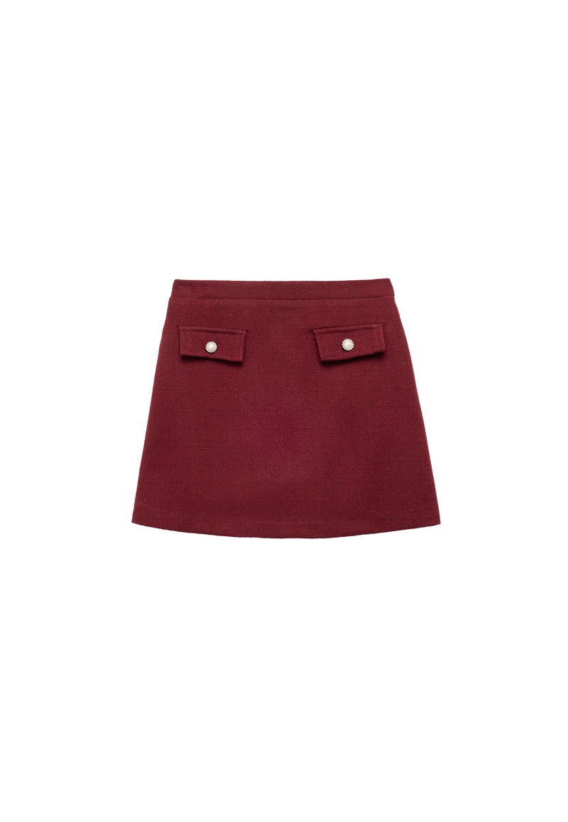 Minifalda burdeos con dos bolsillos delanteros, cada uno adornado con un botón decorativo. Confeccionada en una tela texturizada, presenta un diseño ajustado.