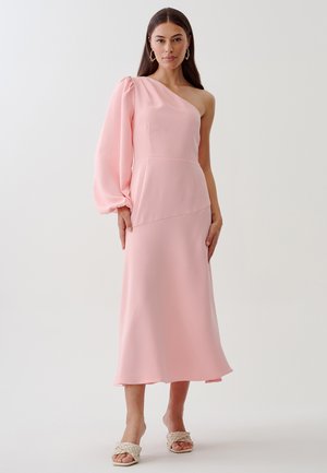 HILDA - Day dress - pale pink