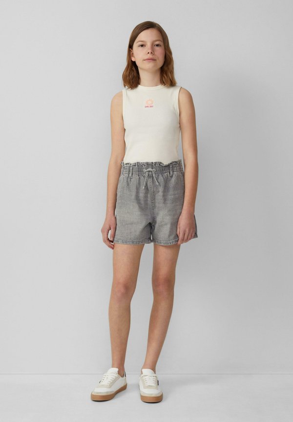 IM LOOSE FIT MIT WIDE - Jeans Shorts - steingrau