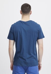 Blend BHTEE - Marškinėliai su spaudiniu - navy peony