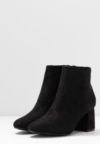 Anna Field Ankle boot