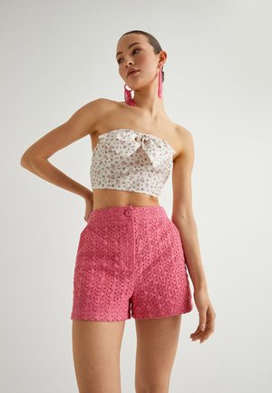 BRODERIE - Shorts - pink
