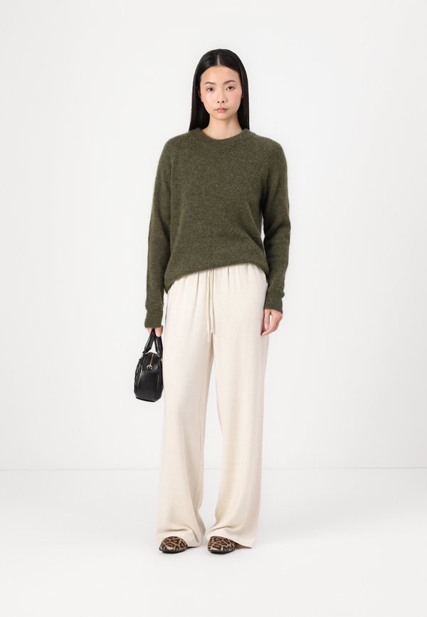 SLFVIVA GULIA LONG SUN - Trousers - sandshell3