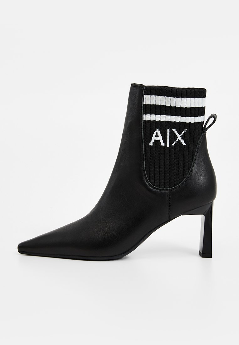 Armani Exchange Korte laarzen zwart Armani Exchange Korte laarzen zwart