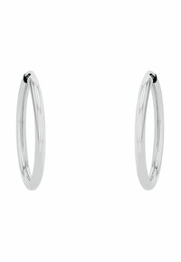 Silverblanka örhängen med en slät, polerad yta. Oval form, enhetlig tjocklek och ett säkert lås upptill. Inga ädelstenar eller mönster.