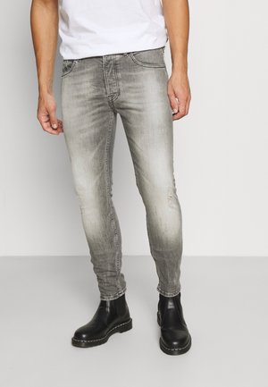 Jeansy Skinny Fit