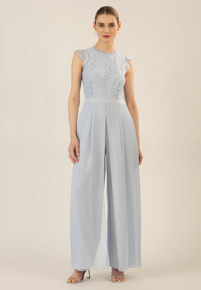 Himmelblauer Jumpsuit mit einem Spitzenoberteil mit floralen Mustern, kurzen Ärmeln, plissierten weiten Beinen und einem taillierten Bund.