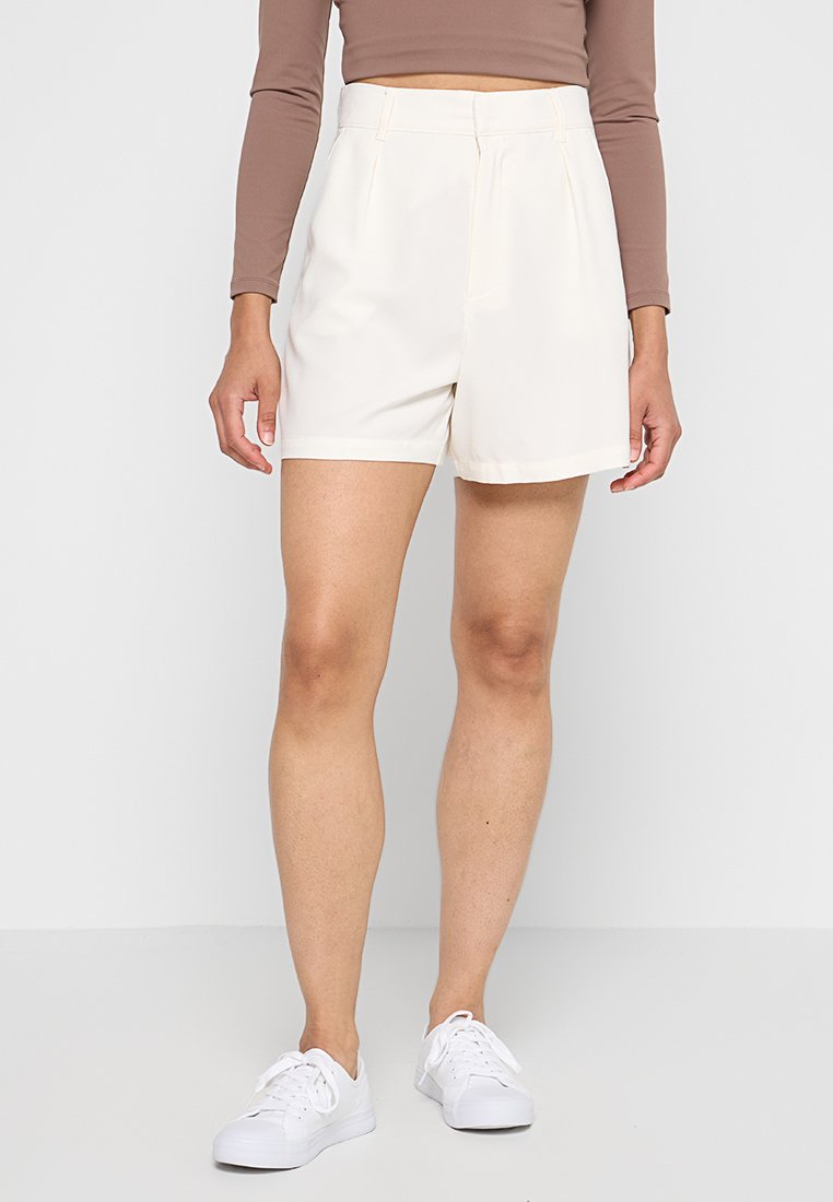 Abercrombie & Fitch Shorts crème