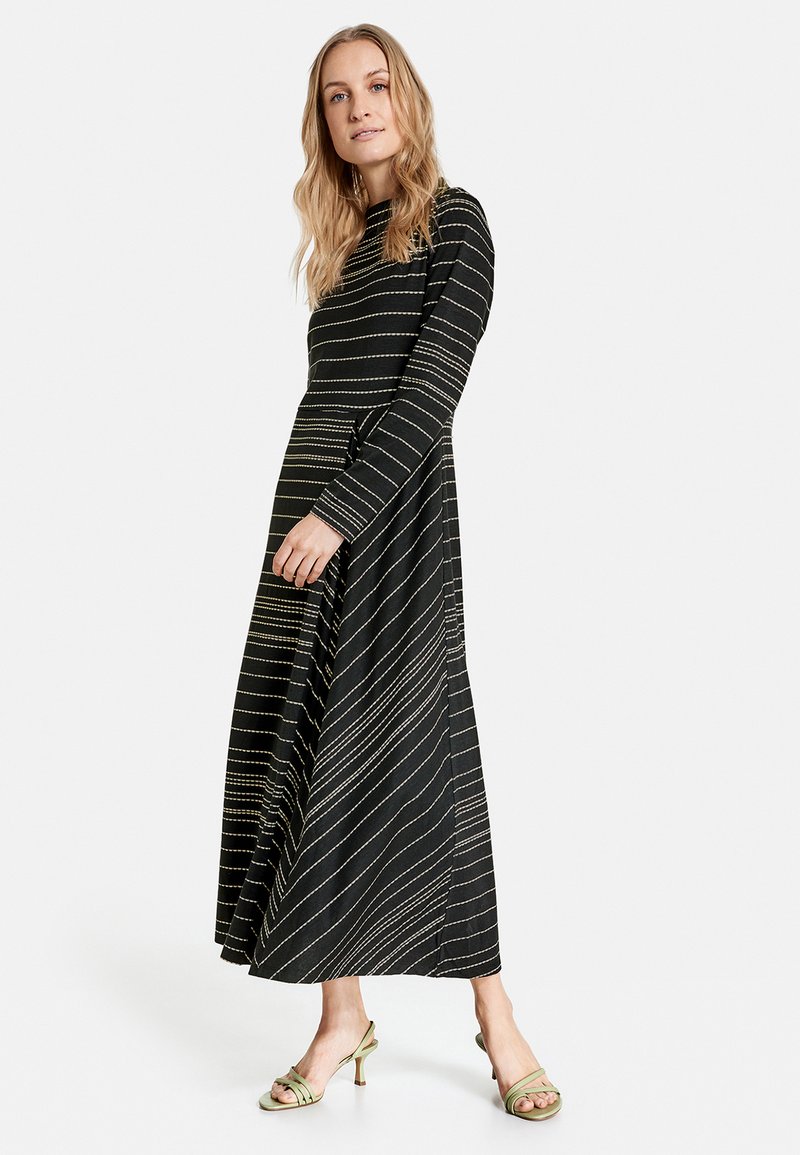 Damen Freizeitkleider | Taifun Freizeitkleid schwarz gemustert/mehrfarbig - SB70141 Damen Freizeitkleider | Taifun Freizeitkleid schwarz gemustert/mehrfarbig - SB70141