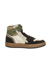 Hoge sneaker van bruin suede, crème leer, groene accenten en een zijrits. Rubberen zool met gestikte details.
