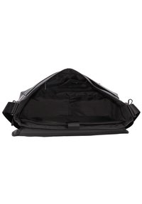 Borsa a spalla nera con un ampio interno non foderato. Presenta una chiusura con zip e una tracolla regolabile. Realizzata in materiale resistente.