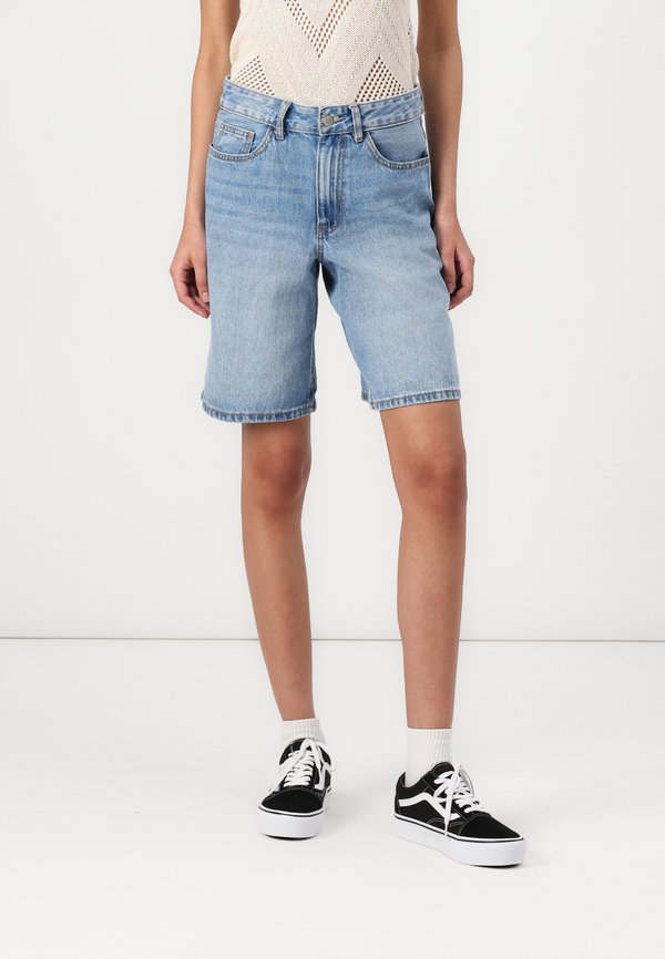 SAGE BERMUDA SHORTS - Shorts