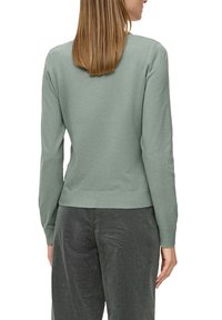 s.Oliver Strickpullover - salbeigrün