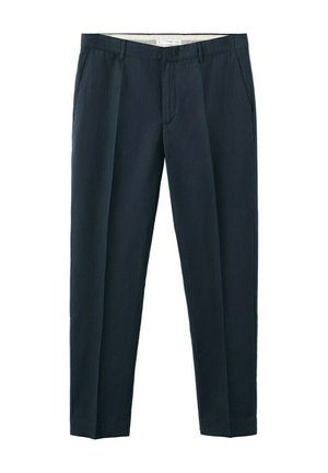 Donker marineblauwe slim-fit broek met voorzakken, riemlussen en een ritssluiting, getoond op een witte achtergrond.