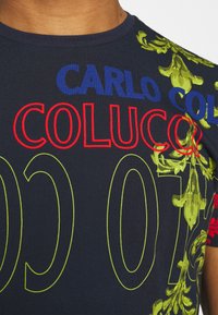 Carlo Colucci Camiseta estampada - dark blue
