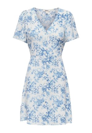 Robe blanche à manches courtes avec imprimé floral bleu, col en V, boutonnière devant et taille cintrée.