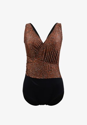 Brązowy jednoczęściowy strój kąpielowy w cętki z głębokim dekoltem w kształcie litery V, z marszczeniami i czarną dolną częścią. Gładka tekstura, bez rękawów.