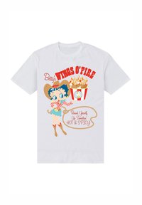 Bílý bavlněný tričko s kreslenou postavičkou modrých vlasů, červenými detaily a nápisem "Betty’s WINGS O’FIRE" a "HOT & SPICY!"