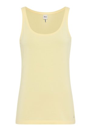 Ärmelloses, blassgelbes Tanktop mit Rundhalsausschnitt und kleinem Markenschild am Kragen hinten.