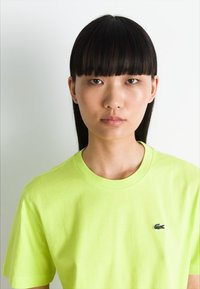Lacoste T-Shirt basic - firefly