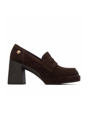 Carmela, ZAPATO DE MUJER CON TACÓN CARMELA 16440003 - Tacchi alti - marron
