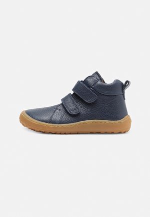 Camper Runner Four K800529 - Scarpe Bimbo 0-24 Mesi, Sneaker In Pelle Morbida Blu Scuro, Suola In Gomma, Stile Sportivo - 3