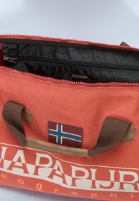 Napapijri BERING - Valigia - red sauce